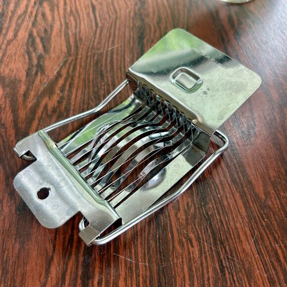 Vintage Egg Slicer Retro Kitchen Gadget Hong Kong Metal Utensil 1960s - Picture 1 of 8